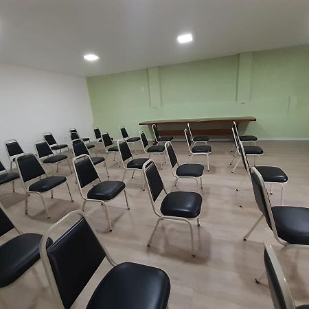 Ipe Guaru Hotel Гуарульюс Экстерьер фото