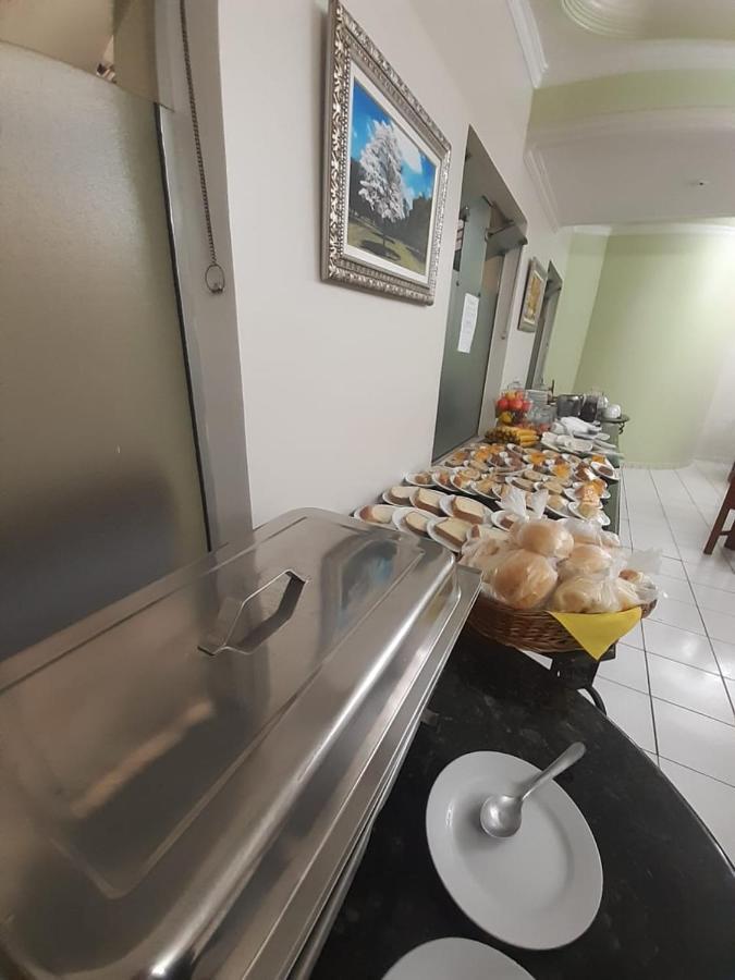 Ipe Guaru Hotel Гуарульюс Экстерьер фото