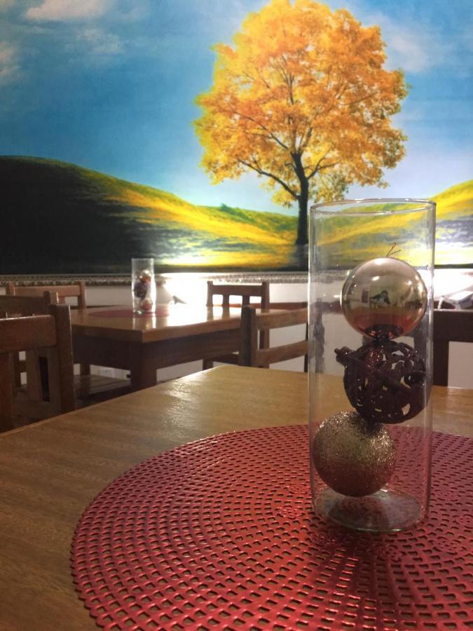 Ipe Guaru Hotel Гуарульюс Экстерьер фото